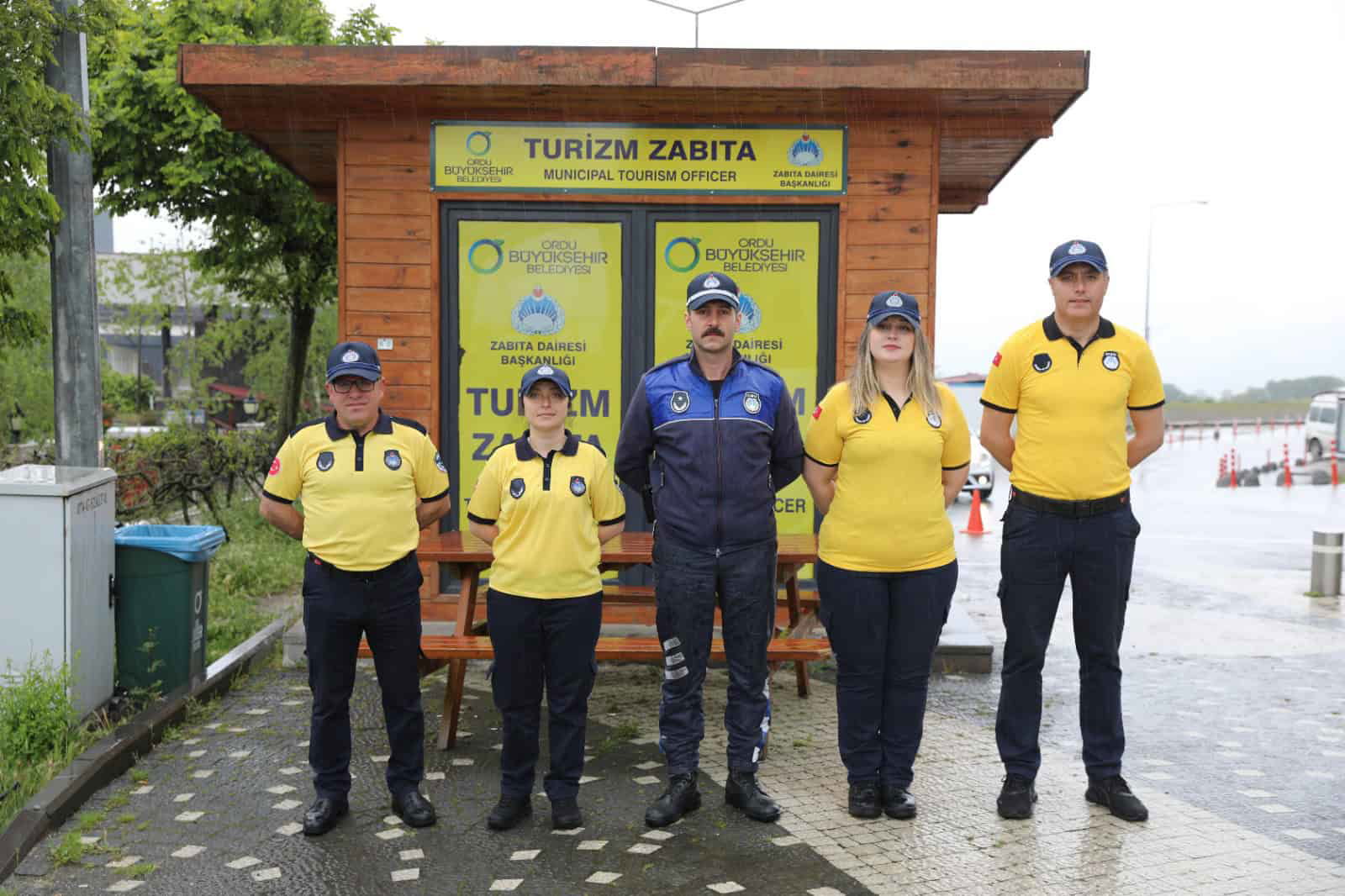 TURİSTLERİN EN BÜYÜK YARDIMCILARI ONLAR (4)