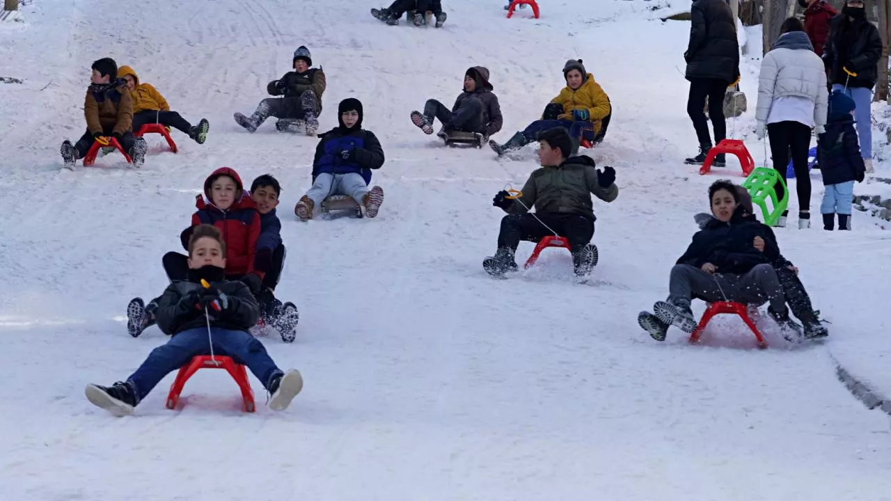 Ordu'da Eğitime Kar Engeli: Bazı İlçelerde Okullar Tatil Edildi