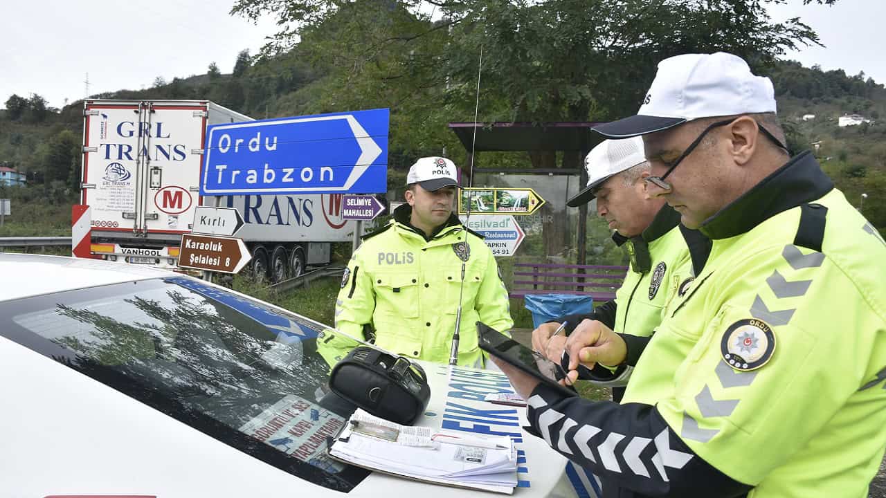 Trafikte Sıkı Denetim